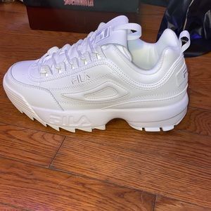 Size 9 all white Fila disrupter II premiums